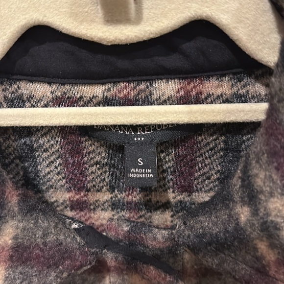 Banana republic plaid jacket in excellent condition! - Picture 2 of 6